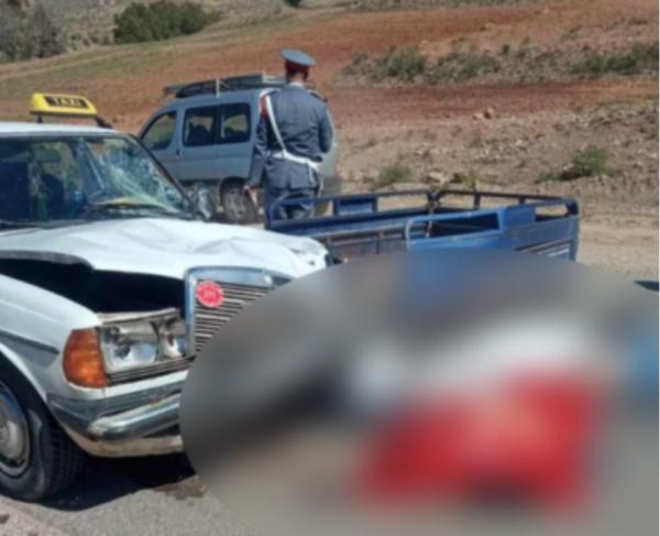 حادثة سير مروعة تخطف أرواح ثلاثة أشخاص من عائلة واحدة ضواحي الناظور(صور)